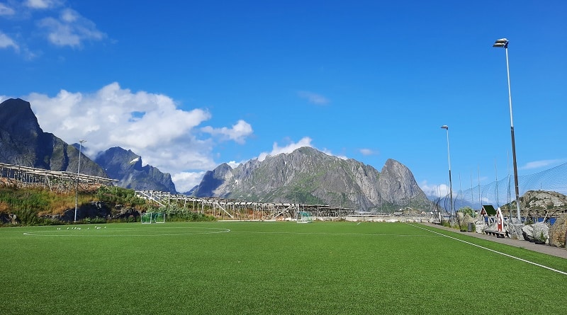 Reine Stadion