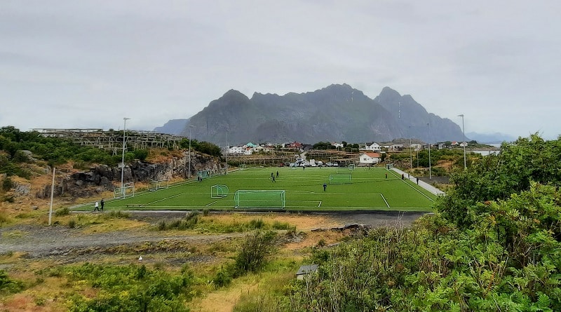 Henningsvær Stadion