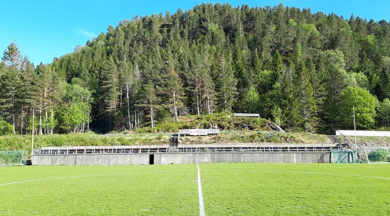 Bruhagen Stadion - Averøykameratene