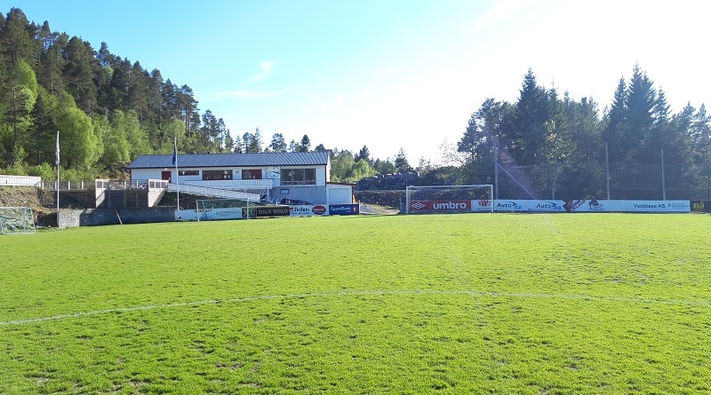Bruhagen Stadion - Averøykameratene