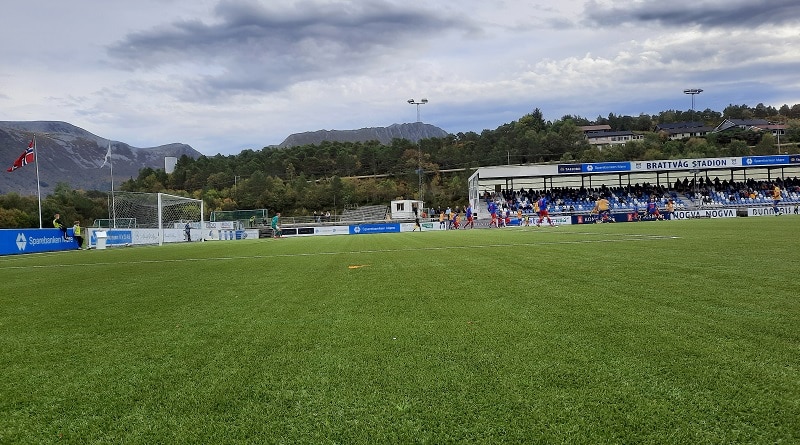 Brattvåg Stadion - Brattvåg IL