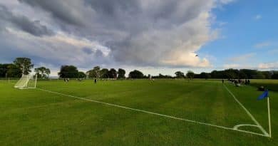 Springforbi fodballbane Taarbaek Stadion