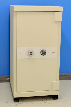 Värdeskåp Rosengren Jupiter 240-280 med stängd dörr