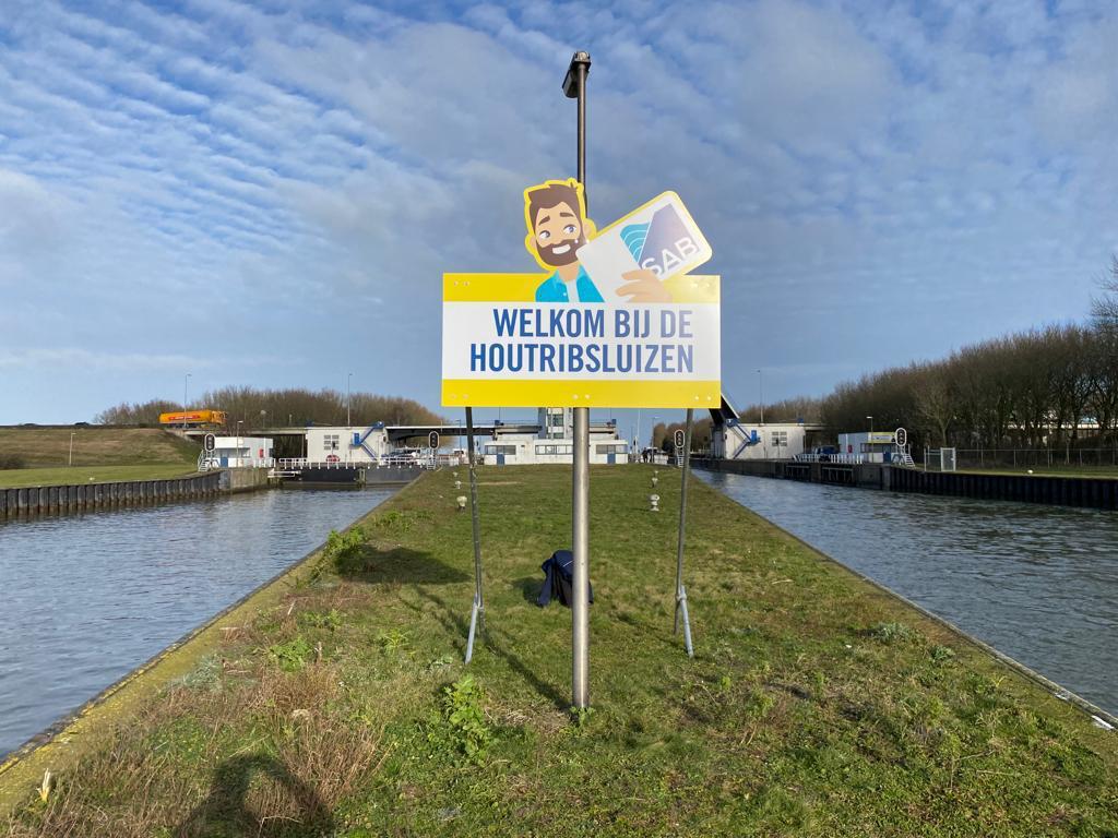 welkom bord sluis schipper met pas