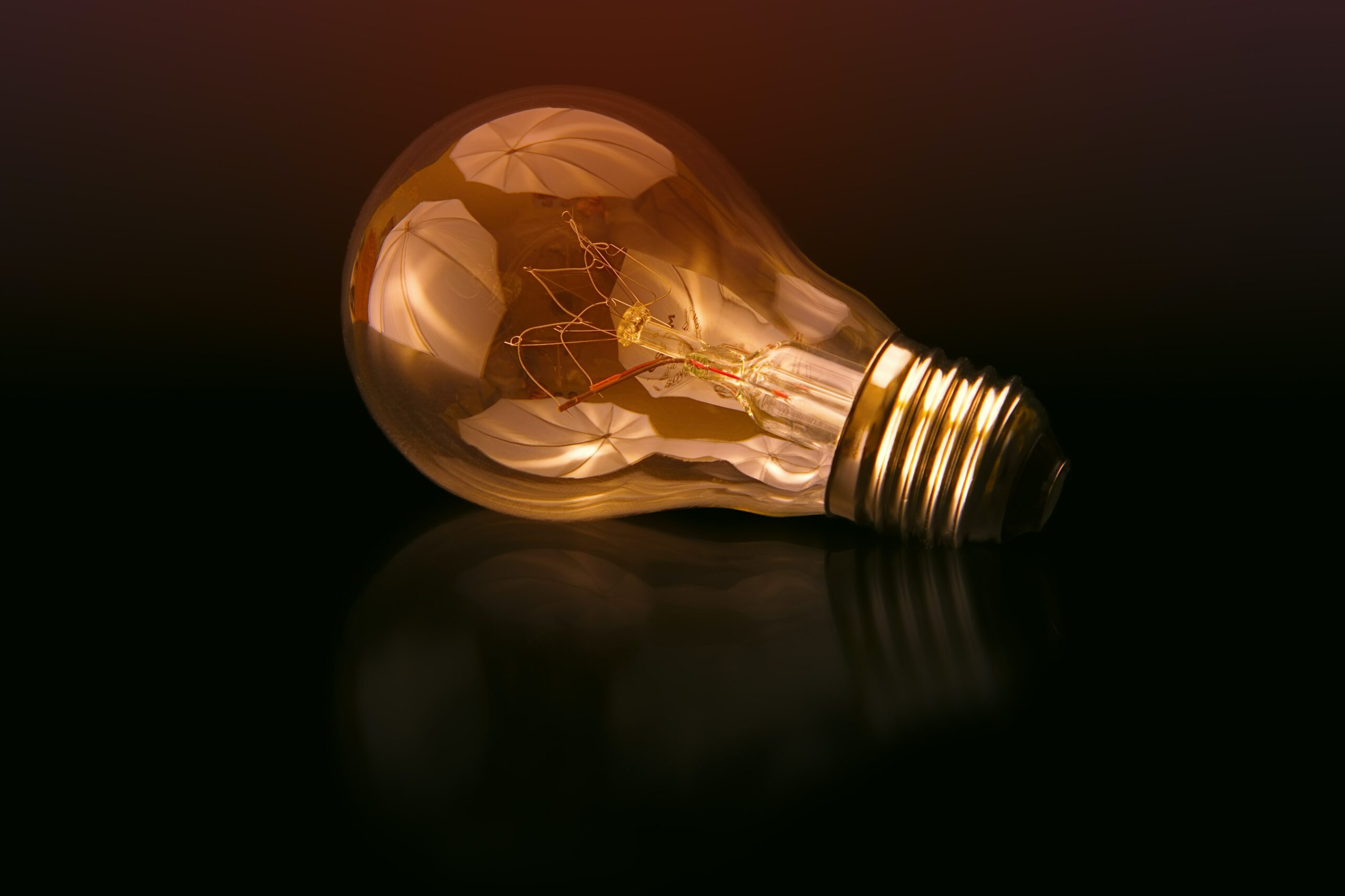 Light bulb representing new ideas; Numberslides explains how to bag an investor