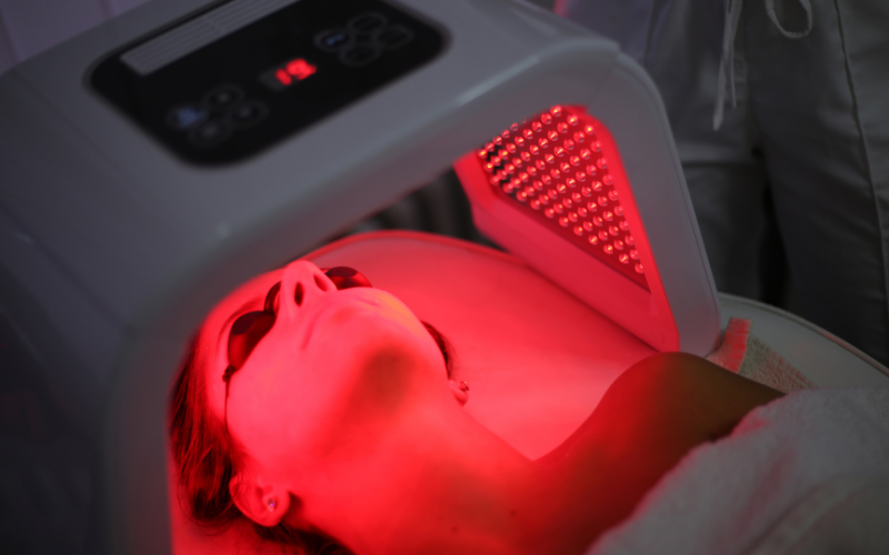 rood licht therapie voordelen gezicht huid lamp nutri-bel
