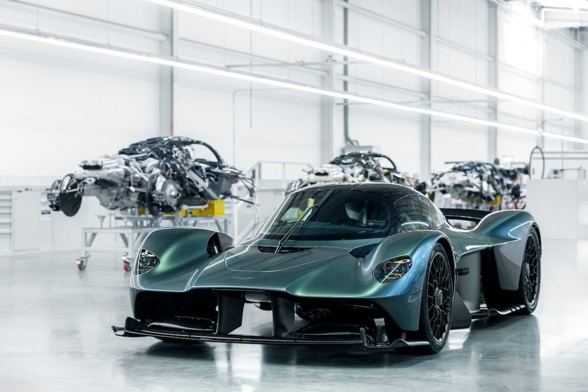 Aston Martin Valkyrie klar