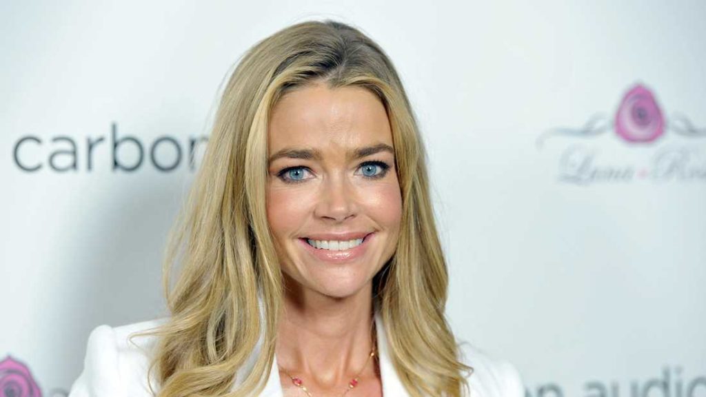 Denise Richards slutar i realityserien efter upprepade bråk