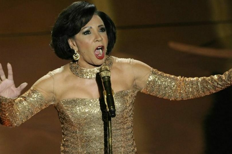 BAFTA Awards blir introducerad av Dame Shirley Bassey