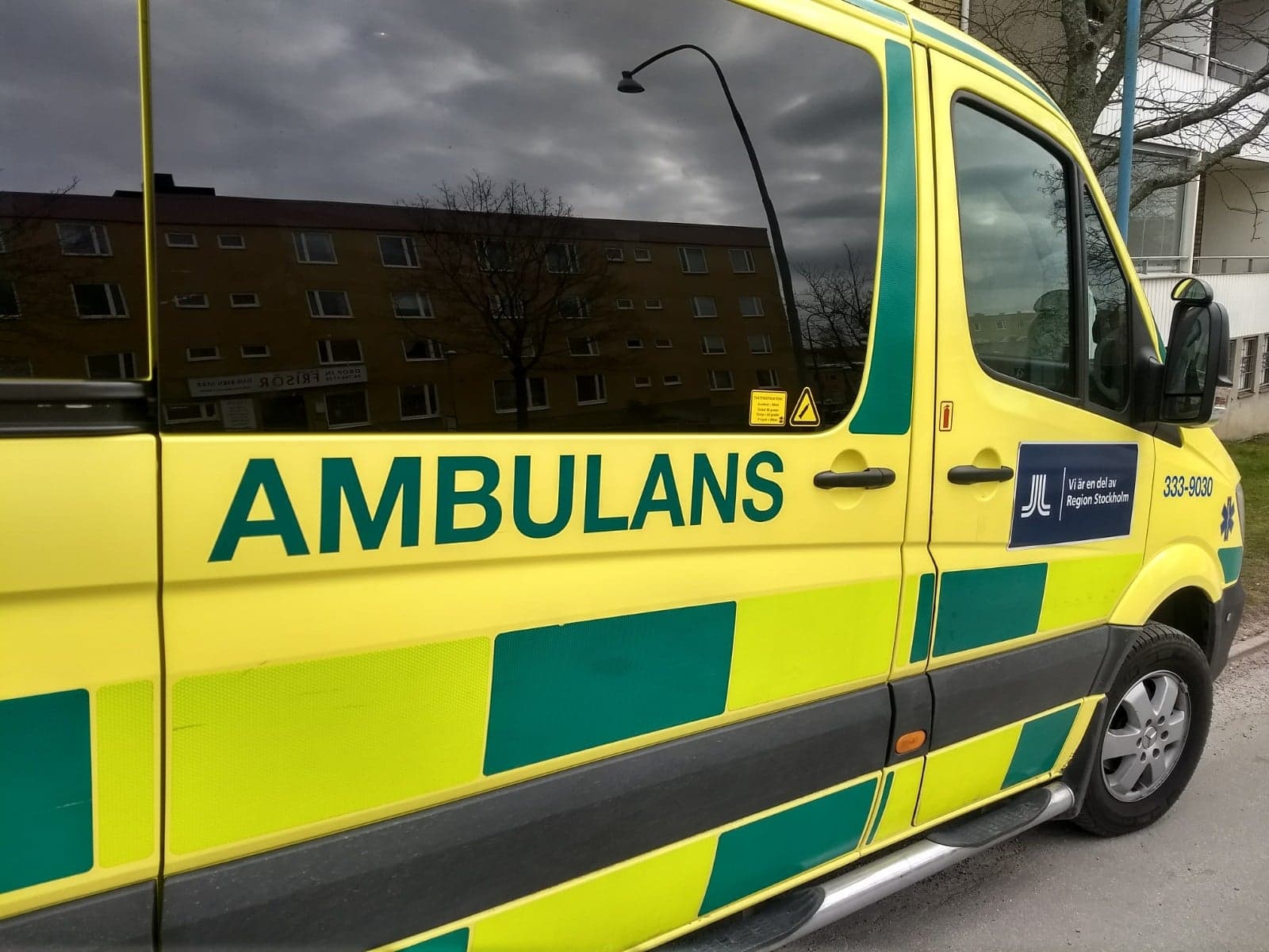Ambulans i närbild