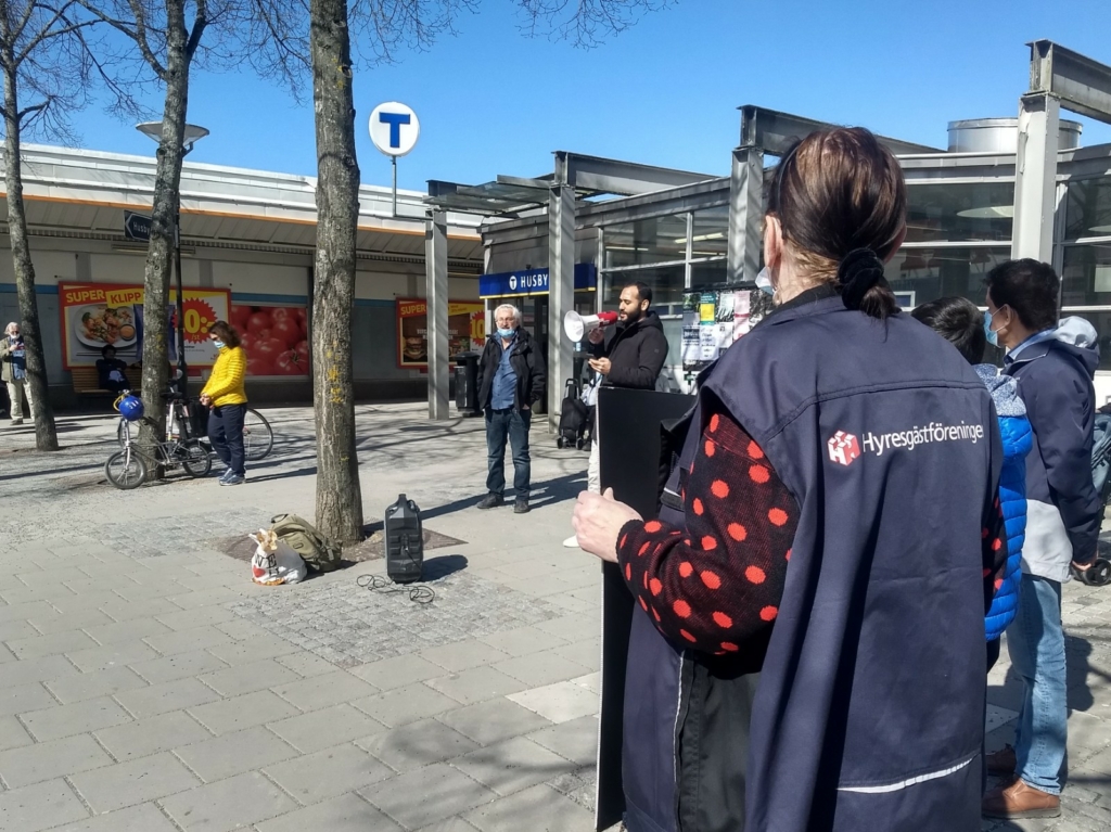 Demonstration mot marknadshyror i Husby