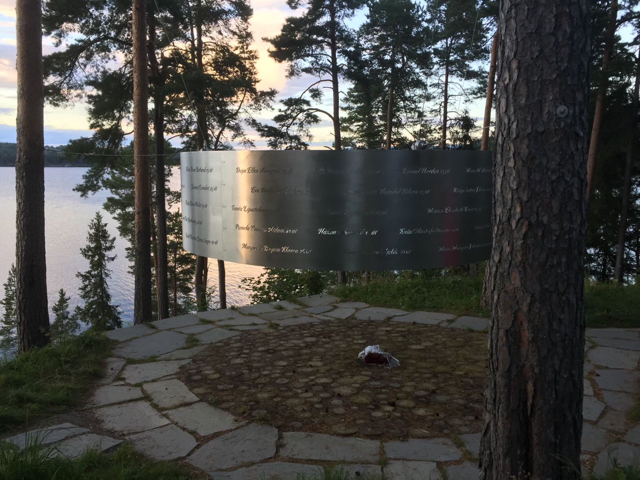 Monumentet efter attentatet på Utöya.