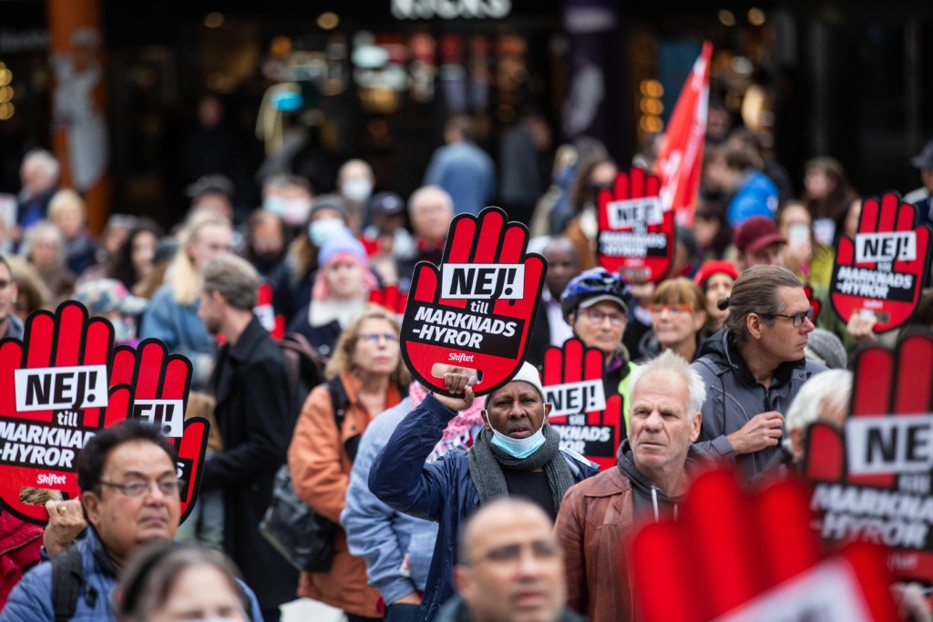 Bild på demonstranter