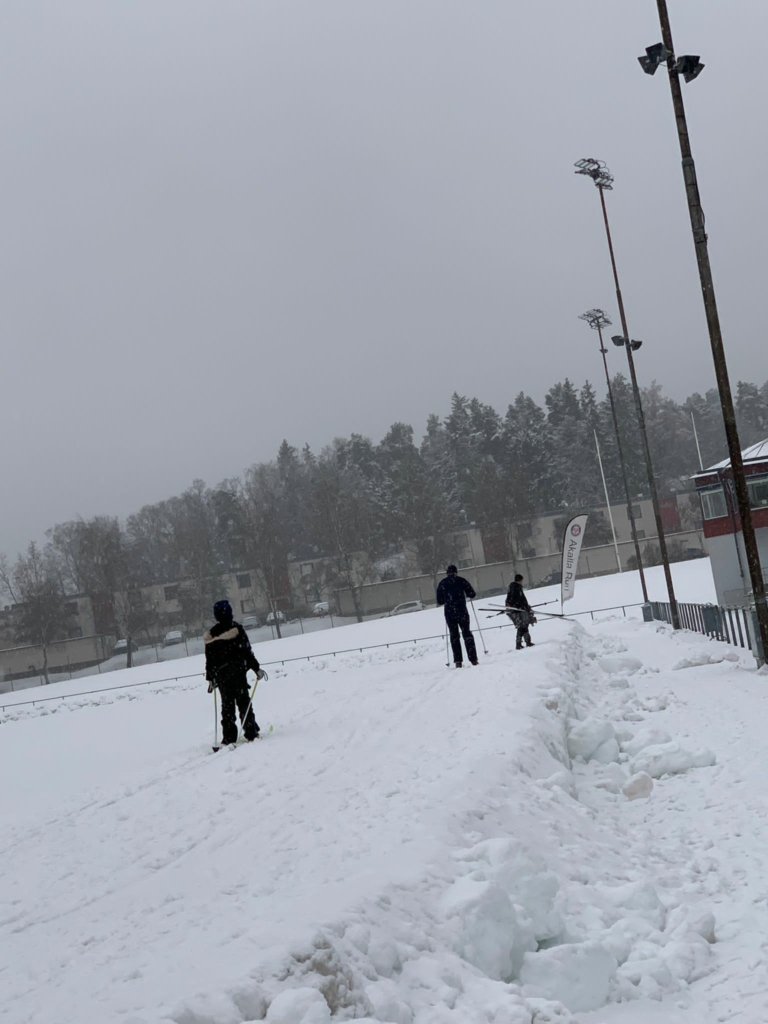 skidåkare på spånga ip