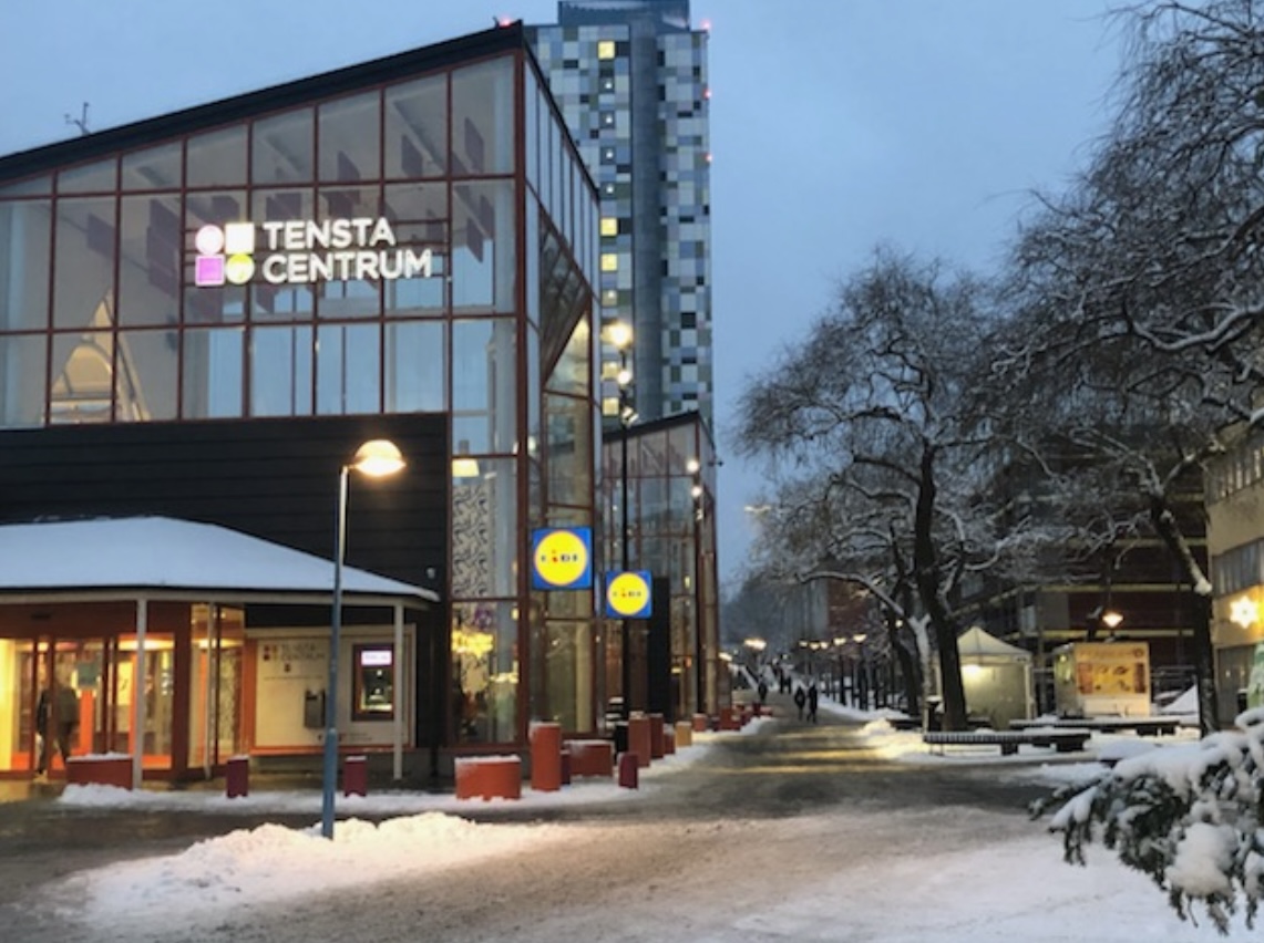 Tensta centrum utomhus vinter