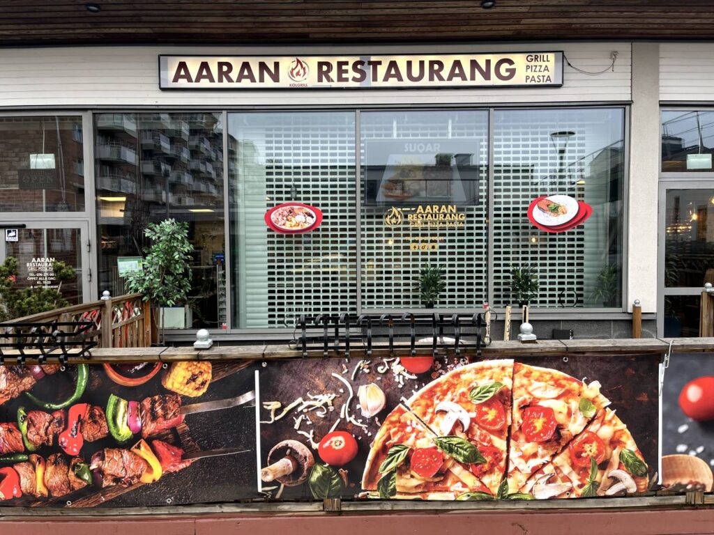 Aaran Restaurang vid Rinkebystråket.