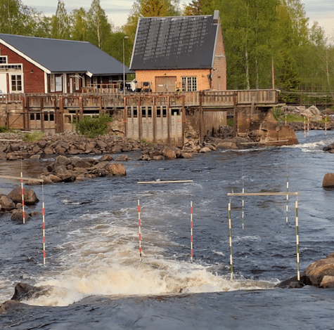 Inbjudan till internationellt läger kanotslalom & fors för ungdomar