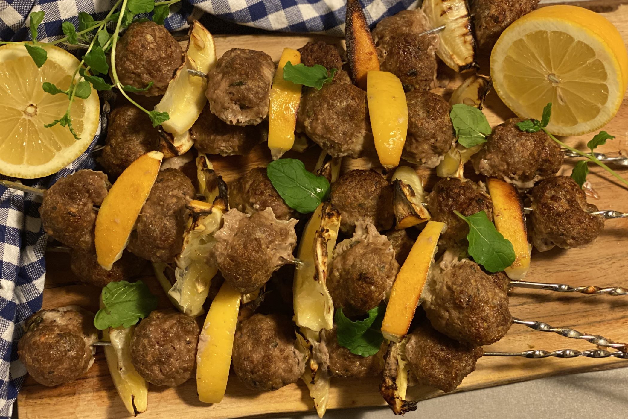 Lammefrikadeller