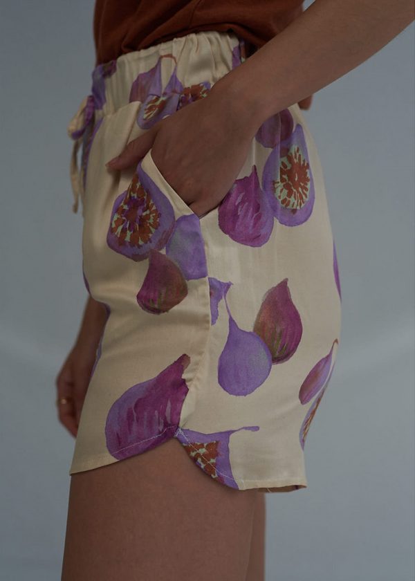 Mus & Bombon Figo shorts figs model close up side