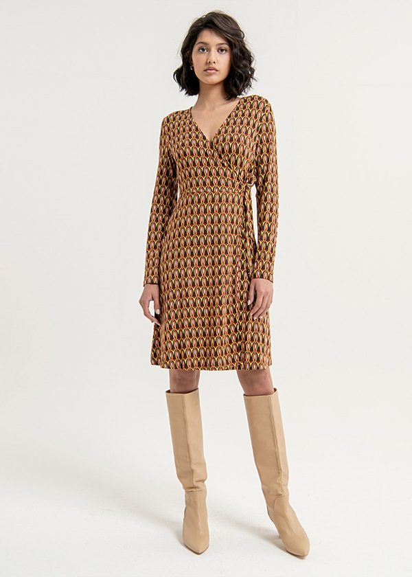 Surkana Short dress, V-neckline and cross over chest 553CAFO717 70 brown model front