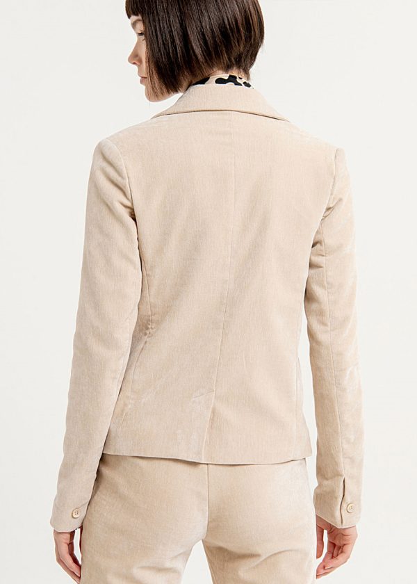 Surkana Velvet blazer style jacket 563COLI311 02 ecru model back