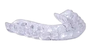 Gennemsigtig bidskinne tilpasset af tandlæger på Amager