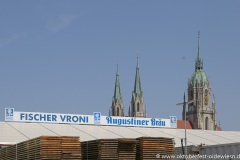 Aufbau Oktoberfest auf der Theresienwiese in München 2023