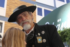 Peter Böhme, Aufstellung zum Einzug der Wiesnwirte in der Herzog-Heinrich-Straße in München 2019