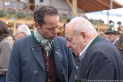 Otto Lindinger und Helmut Schmid (re.), Böllerschießen unter der Bavaria am Oktoberfest in München am 6.10.2019