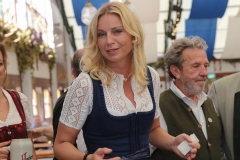 Stephanie Jacobs, Das Kulinarische Oktoberfest im  Herzkasperl Festzelt auf der Oidn Wiesn in München 2019