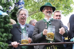 Einzug der Wiesnwirte am Oktoberfest in München 2018