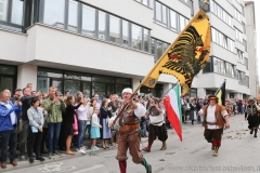 Einzug der Wiesnwirte am Oktoberfest in München 2018