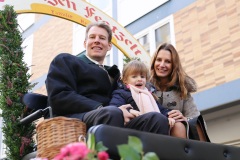 Matthis Reinbold (li.), Einzug der Wiesnwirte auf das Oktoberfest in München 2022