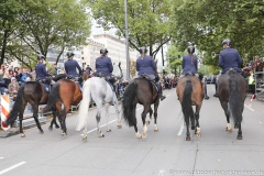 Einzug der Wiesnwirte auf das Oktoberfest in München 2022