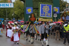 Einzug der Wiesnwirte 2017