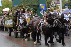 Einzug der Wiesnwirte 2017