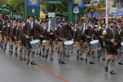 Einzug der Wiesnwirte 2017