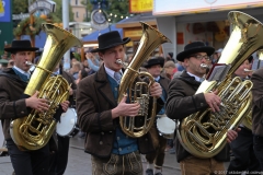 Einzug der Wiesnwirte 2017