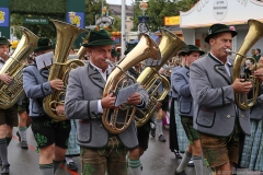 Einzug der Wiesnwirte 2017