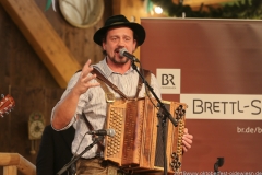 Luisss Leit'n Musi, Talentwettbewerb Jetzt sing i für die BR Brettlspitzen im Volkssängerzelt zur Schönheitskönigin auf der Oidn Wiesn in München  am 26,9, 2019