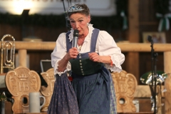 Lore März, Talentwettbewerb Jetzt sing i für die BR Brettlspitzen im Volkssängerzelt zur Schönheitskönigin auf der Oidn Wiesn in München  am 25,9, 2019