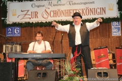 Kai Schmitz (li.) und Engelbert Wiedemann (re.), Nachwuchswettbewerb "Jetzt sing i " in der Schönheitskönigin auf der Oidn Wiesn am Oktoberfest in München 2018