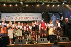 Finale Nachwuchwettbewerb "Jetzt sing i" in der Schönheitskönigin auf der Oidn Wiesn am Oktoberfest in München 2018