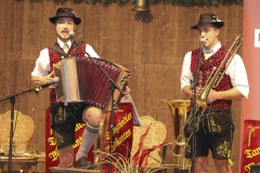 De junga Oidboarischen, Nachwuchswettbewerb "Jetzt sing i " in der Schönheitskönigin auf der Oidn Wiesn am Oktoberfest in München 2018