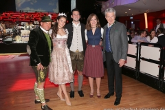 Christian Schöttl, Sarah I, Fabrician I., Günter Malescha (von re. nach li.), Oide Wiesn Bürgerball im Deutschen Theater in München 2019