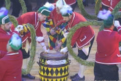 Schäfflertanz am Oide Wiesn Bürgerball im Deutschen Theater in München 2019