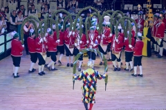 Schäfflertanz am Oide Wiesn Bürgerball im Deutschen Theater in München 2019