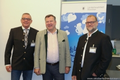 Peter Aicher, Josef Schmid, Dr. Philip Kampmann (von li. nach re.), PK Sanitätsstation am Oktoberfest in München 2018