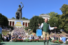 Dieter Reiter, Platzkonzert der Wiesnkapellen bei Kaiserwetter unter der Bavaria auf der Theresienwiese in München 2019