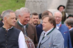Dieter Reiter und Wolfgang Grünbauer (re.), Platzkonzert der Wiesnwirte unter der Bavaria auf der Theresienwiese in München 2022